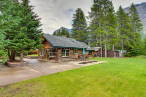 Creekside Silver Gate Getaway with Fireplace!